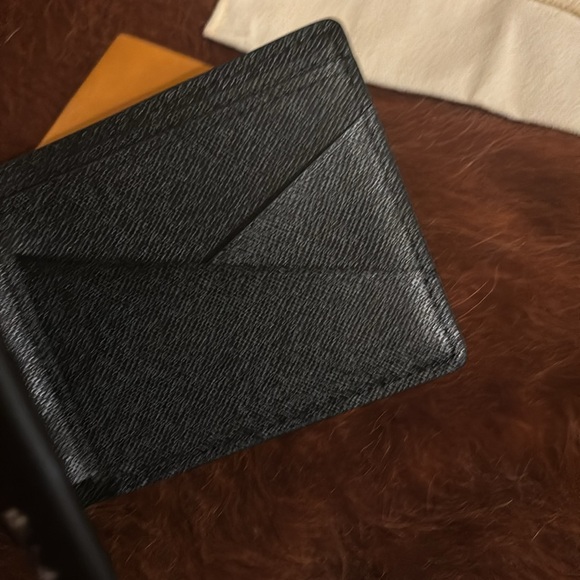 Louis Vuitton Multiple Wallet in Black - Picture 6 of 10